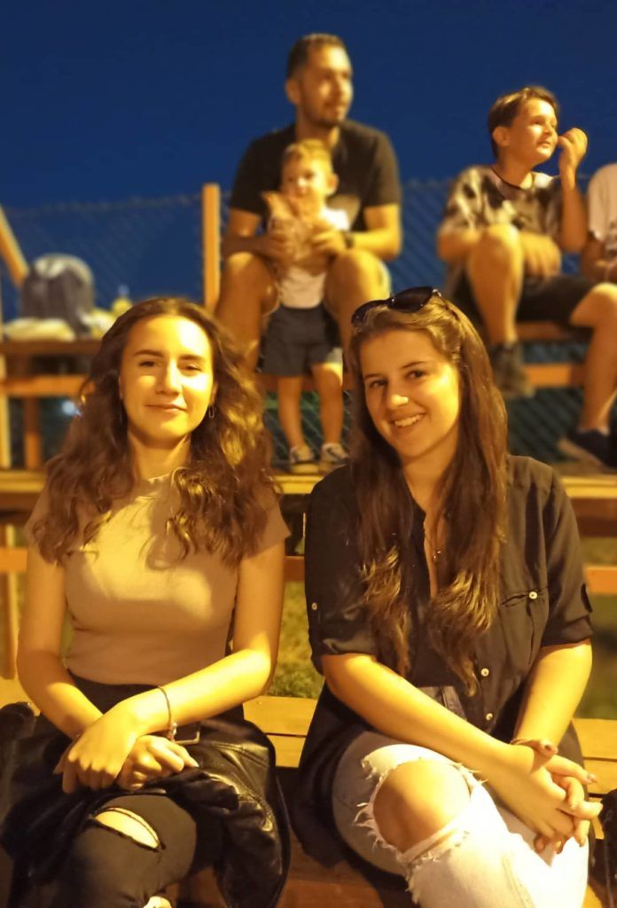 296323026_609076330614055_1042368174128252232_n-696x1024.jpg