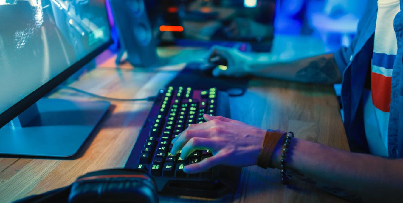 1352x684_People_Keyboard.jpg