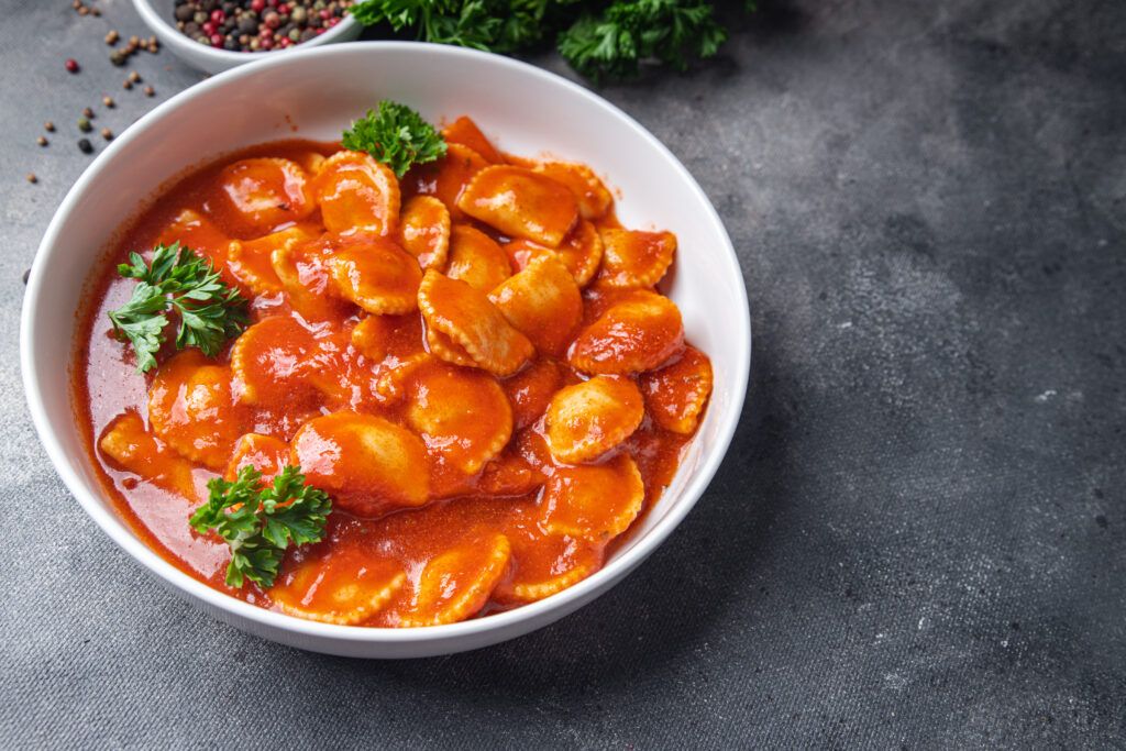 ravioli-meat-pasta-tomato-sauce-fresh-dish-healthy-meal-food-snack-table-copy-space-food-1024x683.jpg