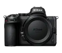 NIKON Z5 telo