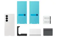 SAMSUNG Galaxy Z Fold8 Ultra Silicone Magnet Case Cream EF-EF976CWEGWW