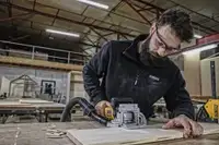 DEWALT DW682K
