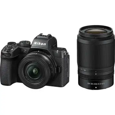 NIKON Z50 II + 16-50mm f / 3.5-6.3 VR DX + 50-250mm f / 4.5-6.3 VR DX