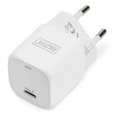 DIGITUS Mini univerzalni zidni punjac 20W beli