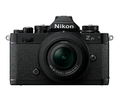 NIKON Zfc + 16-50mm f / 3.5-6.3 VR (crni)