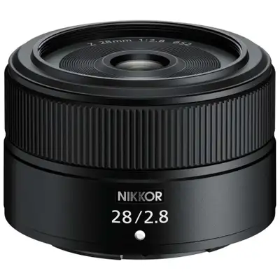NIKON NIKKOR Objektiv Z 28mm f / 2.8