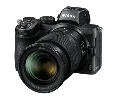 NIKON Z5 + 24-70mm f/4