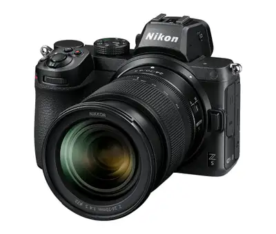 NIKON Z5 + 24-70mm f/4