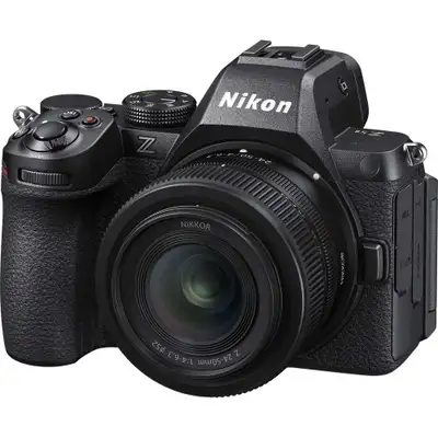 NIKON Z5 II + 24-50mm f / 4-6.3