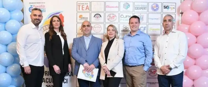 Kompaniji Tehnomedia uručena plaketa i zahvalnica “Veče privrednika na Čukarici 2023”