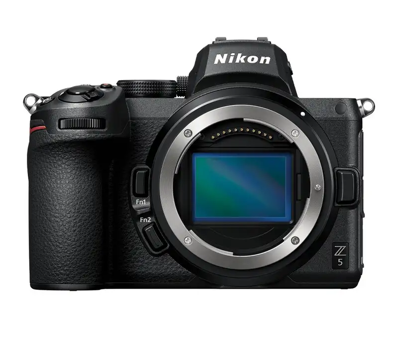 NIKON Z5 telo