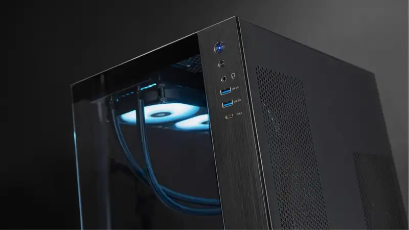 CHIEFTEC VISIO GM-30B-TG-OP