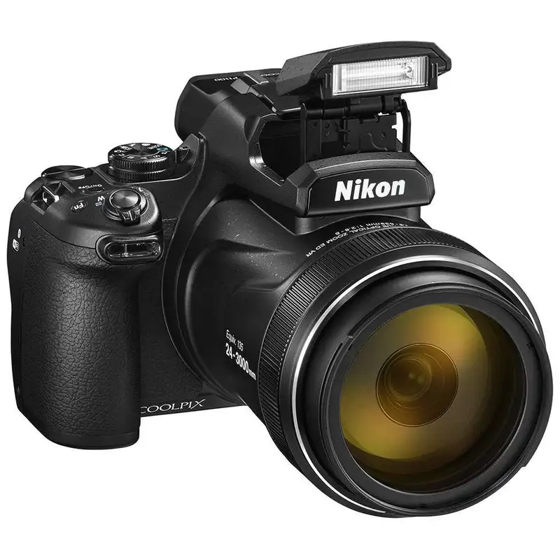 NIKON COOLPIX P1100