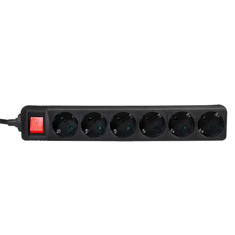 LOGILINK produzni kabl 6 mesta, prekidac, 1.5m, crni