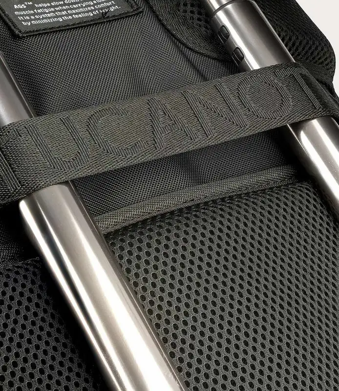 TUCANO BKLUN15-BK Black