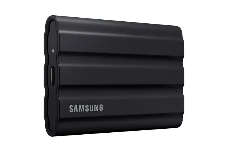 SAMSUNG Portable T7 Shield 2TB crni eksterni SSD MU-PE2T0S