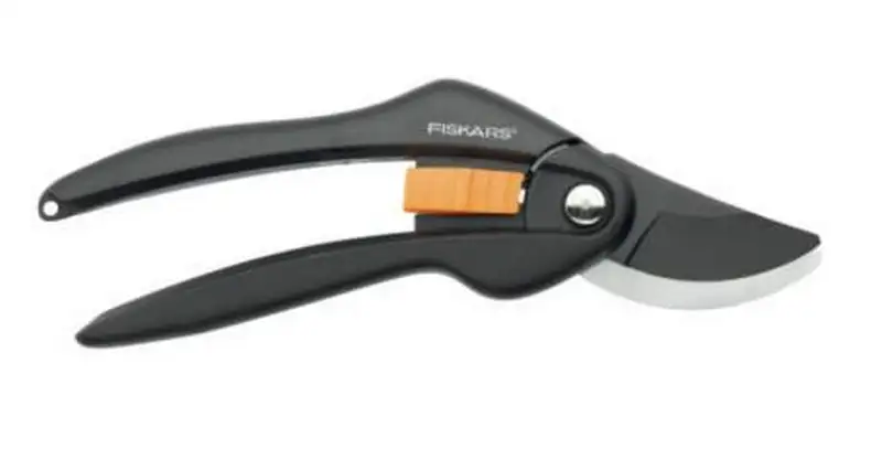 FISKARS Makaze vocarske  1000567