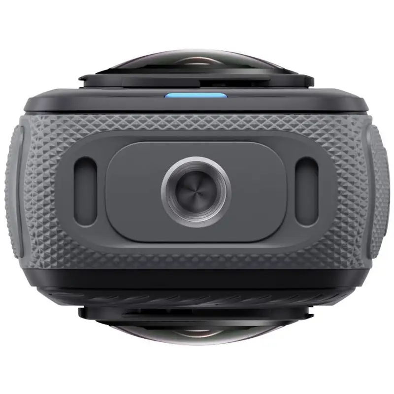Insta360 X4