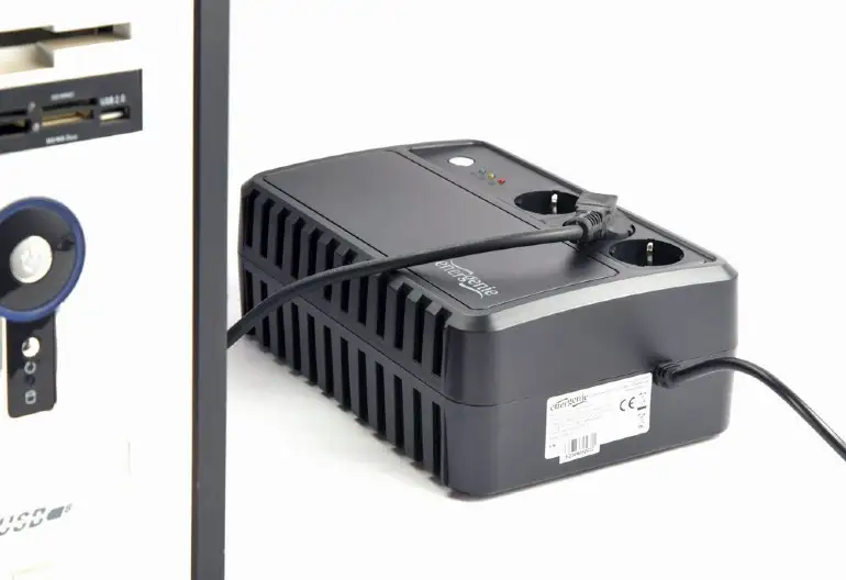 GEMBIRD EG-UPS-3SDT800-01