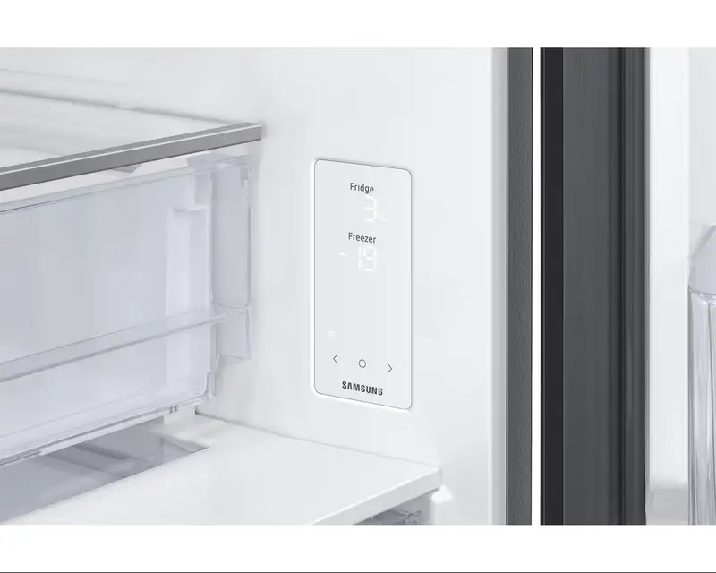 SAMSUNG RB53DG703EB1EO