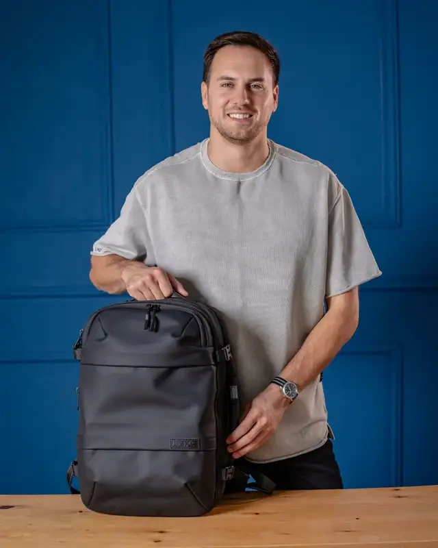 LEXA Travel Bundle crna