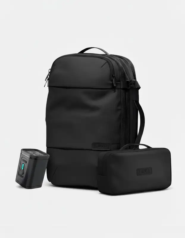 LEXA Travel Bundle crna