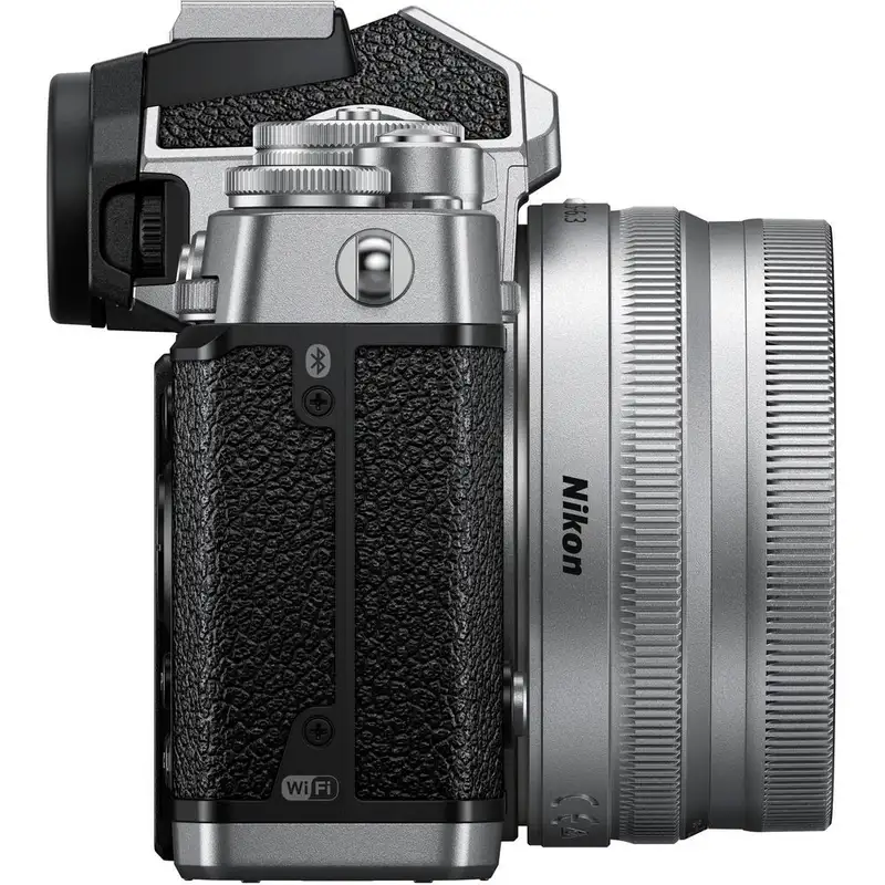 NIKON Zfc + 16-50mm f/3.5-6.3 VR