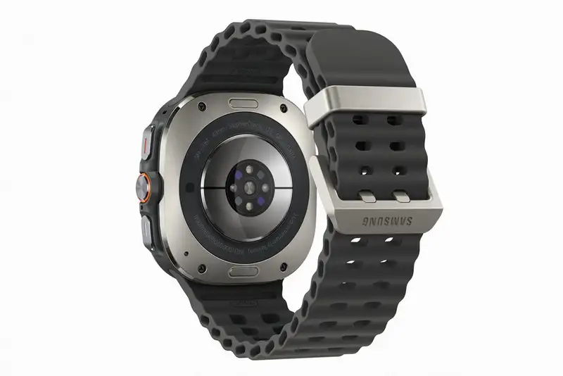 SAMSUNG Galaxy Watch Ultra LTE Titanium Silver SM-L705FZTAEUC