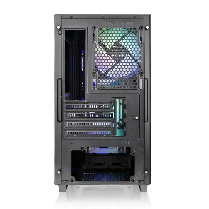 VESA Leviathan Ryzen 5 9600X/32GB/M.2 1TB/RX9060/700W