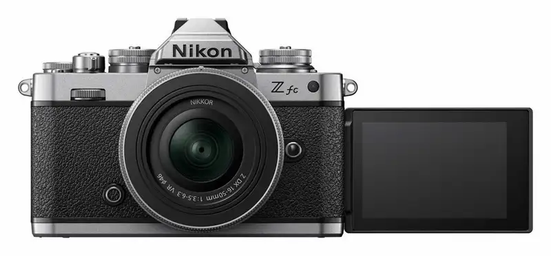 NIKON Zfc + 16-50mm f/3.5-6.3 VR + 50-250mm f/4.5-6.3 VR DX