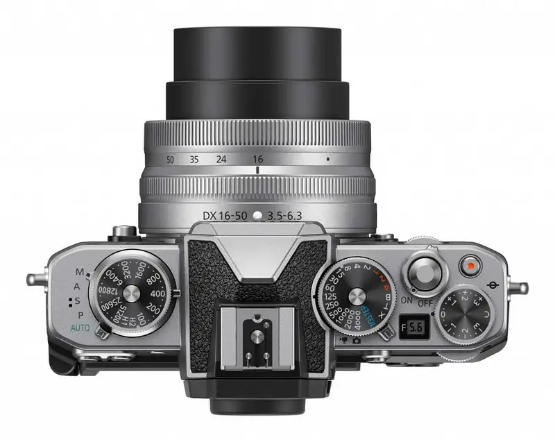 NIKON Zfc + 16-50mm f/3.5-6.3 VR + 50-250mm f/4.5-6.3 VR DX