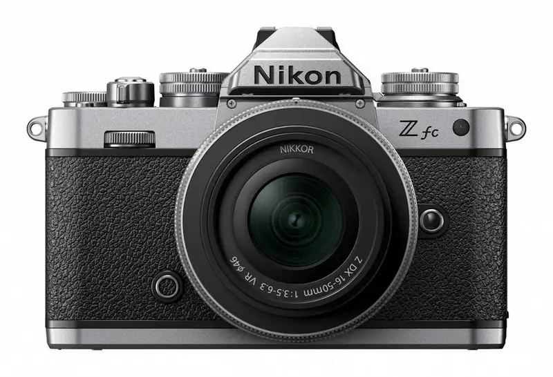 NIKON Zfc + 16-50mm f/3.5-6.3 VR + 50-250mm f/4.5-6.3 VR DX