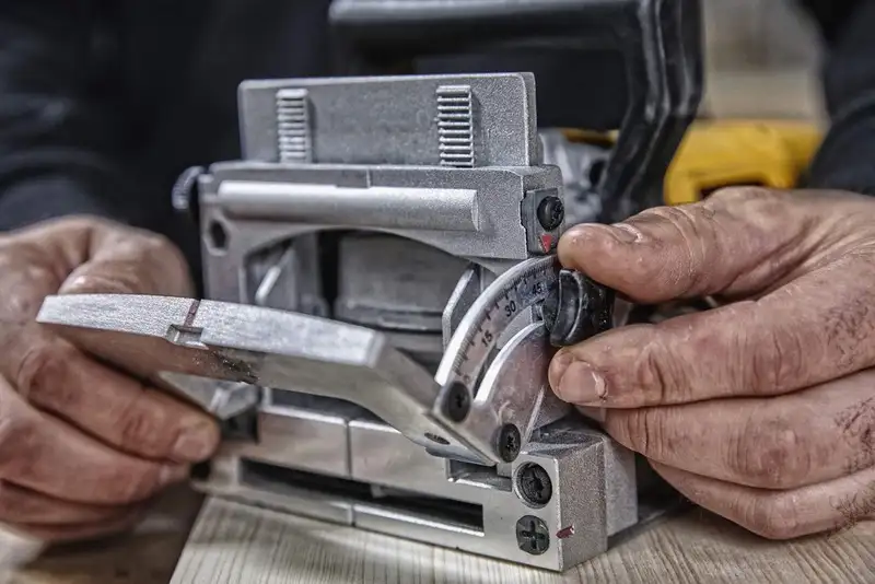 DEWALT DW682K