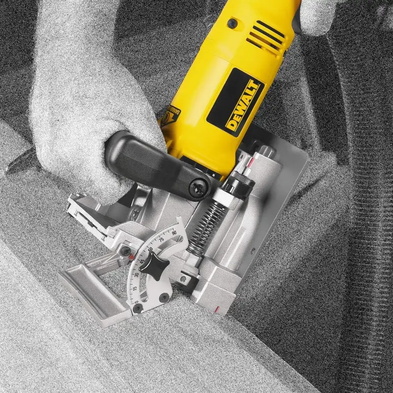 DEWALT DW682K