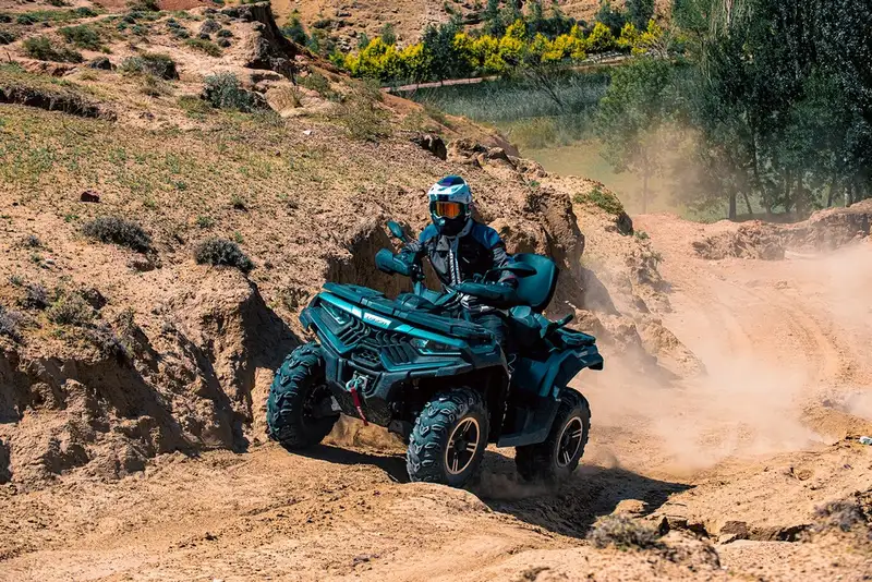 LONCIN XWOLF 700L MUD ŽUTA