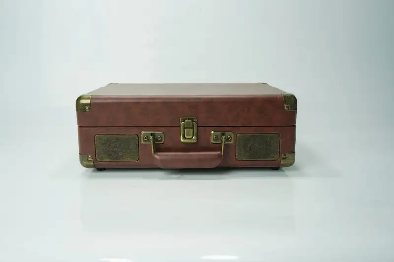 25ica ZV-2025
