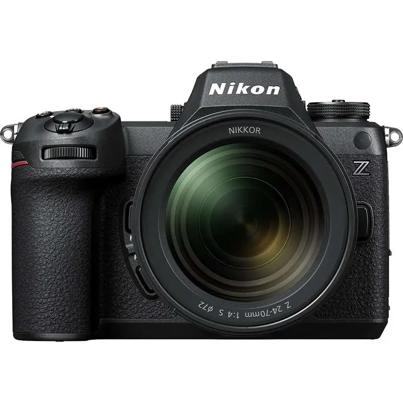 NIKON Z6 III + 24-70mm f / 4