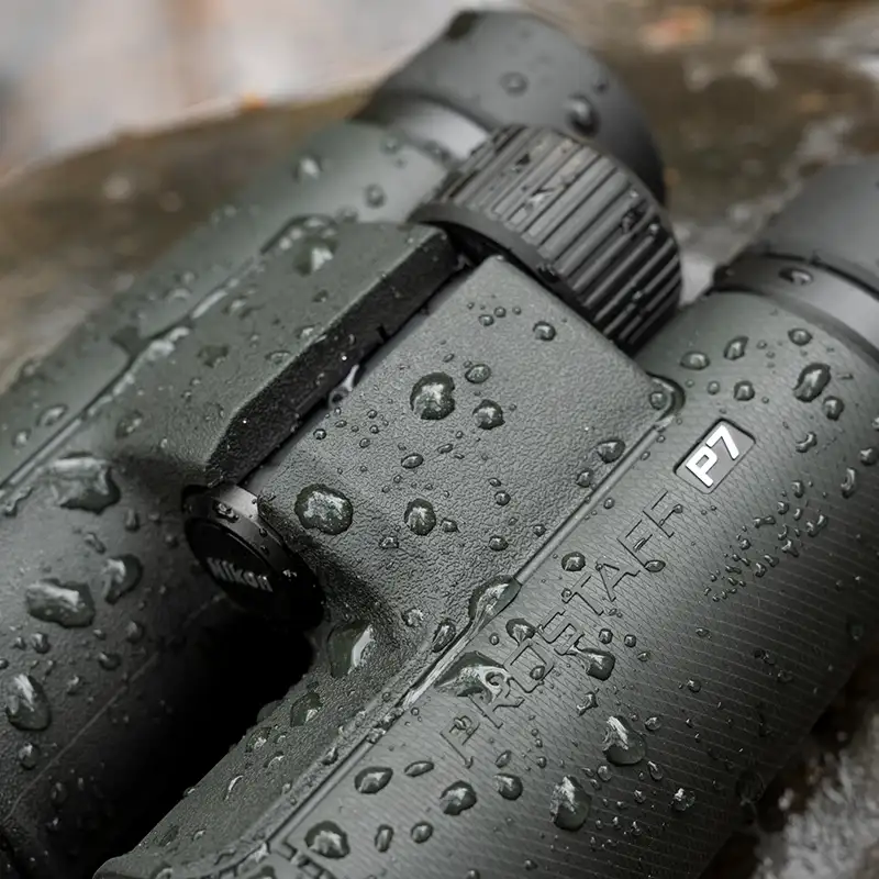 NIKON PROSTAFF P7 10x42  BAA923SA