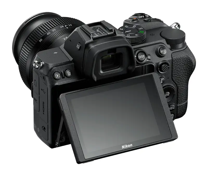 NIKON Z5 + 24-70mm f/4